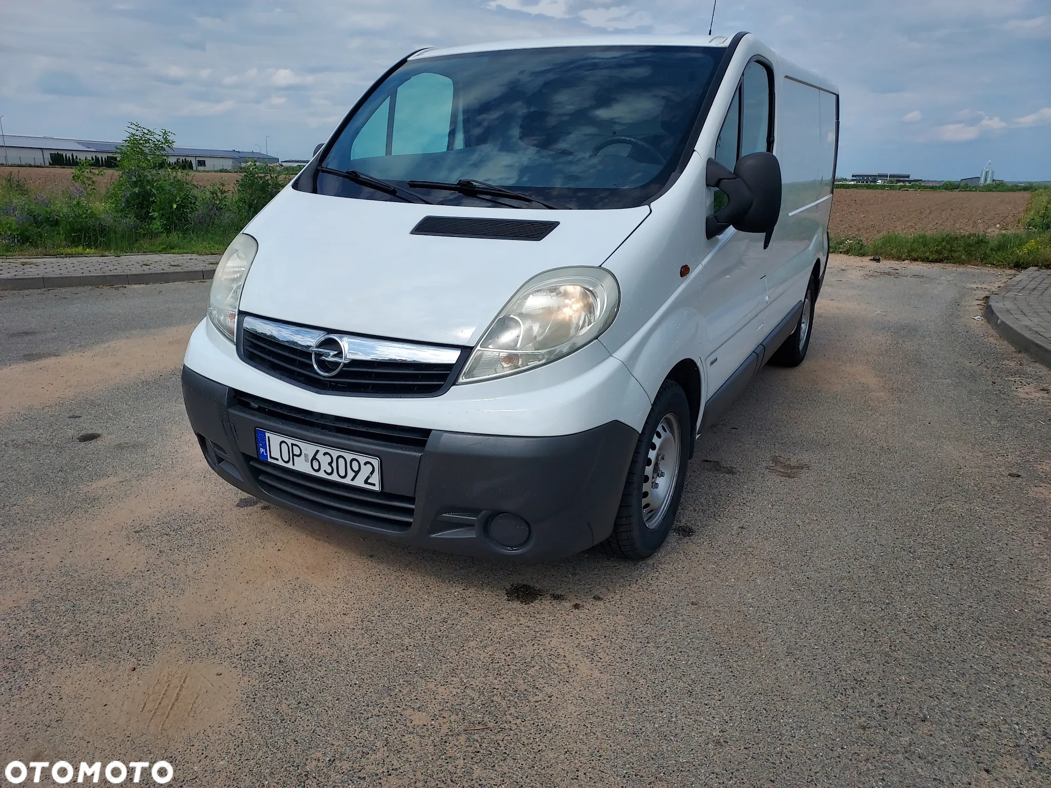 Opel Vivaro - 14