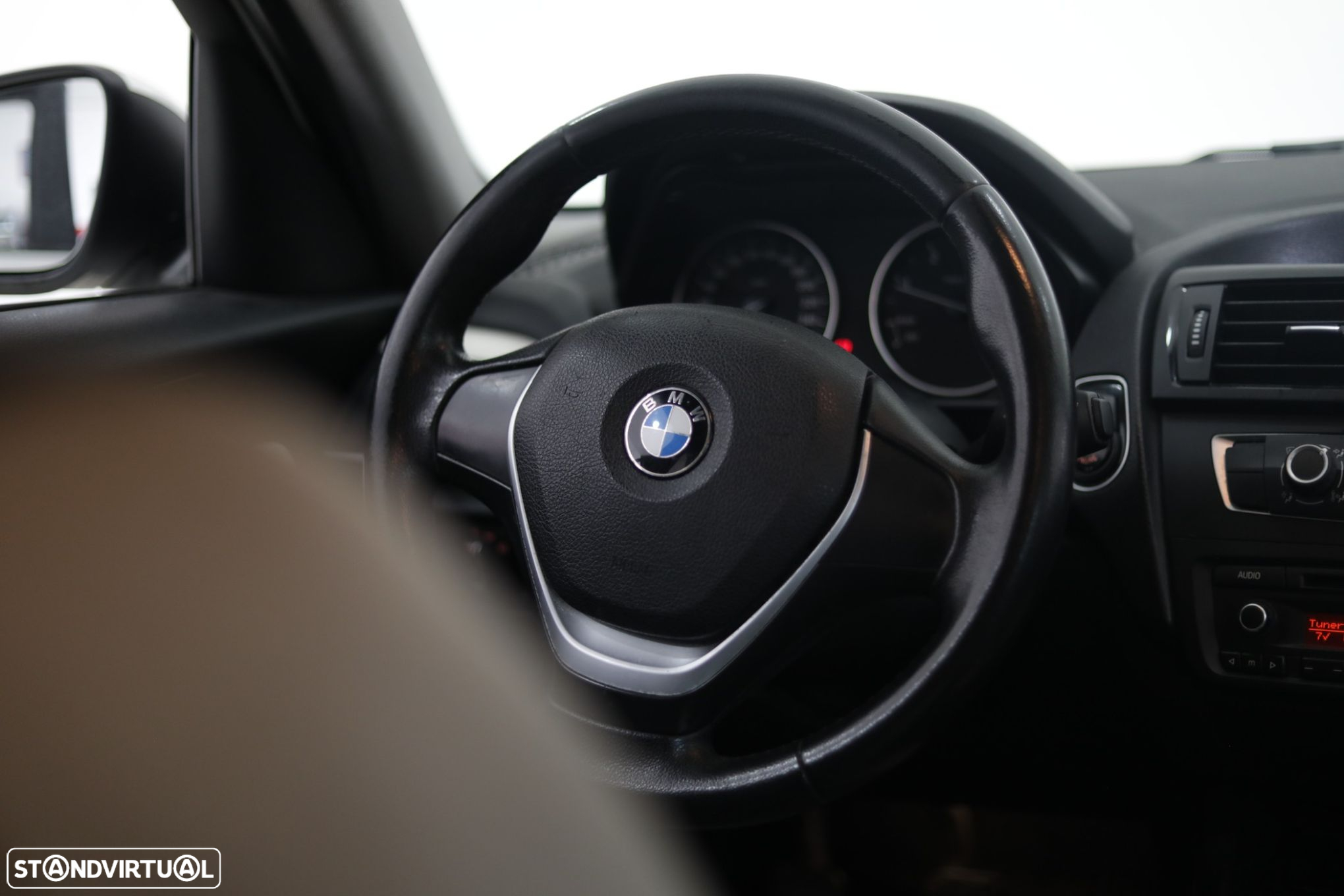 BMW 116 d EDynamics Line Urban - 19