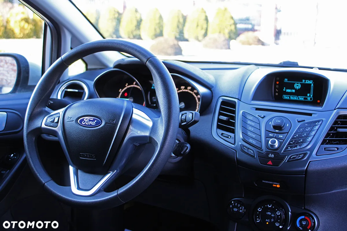 Ford Fiesta - 18