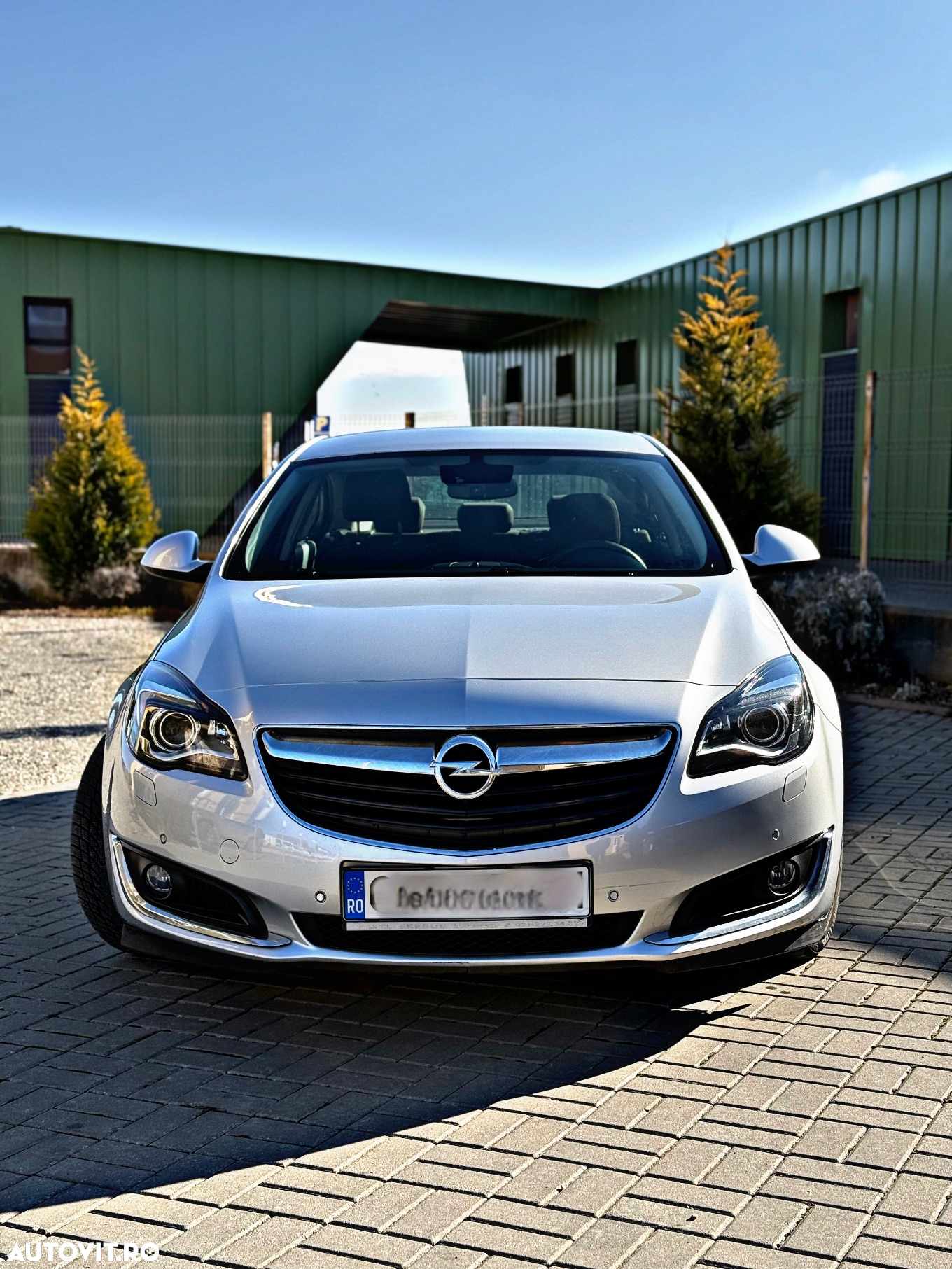 Opel Insignia 2.0 CDTI ecoFLEX Start/Stop Business Edition - 2