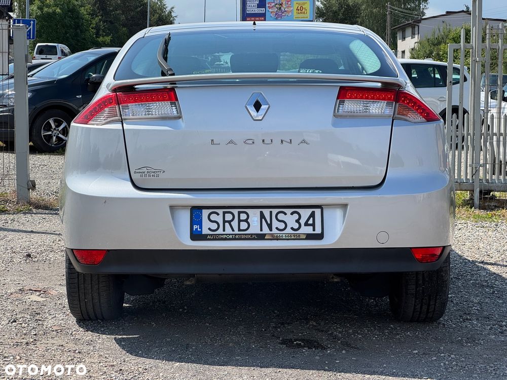 Renault Laguna dCi 110 FAP Expression - 13