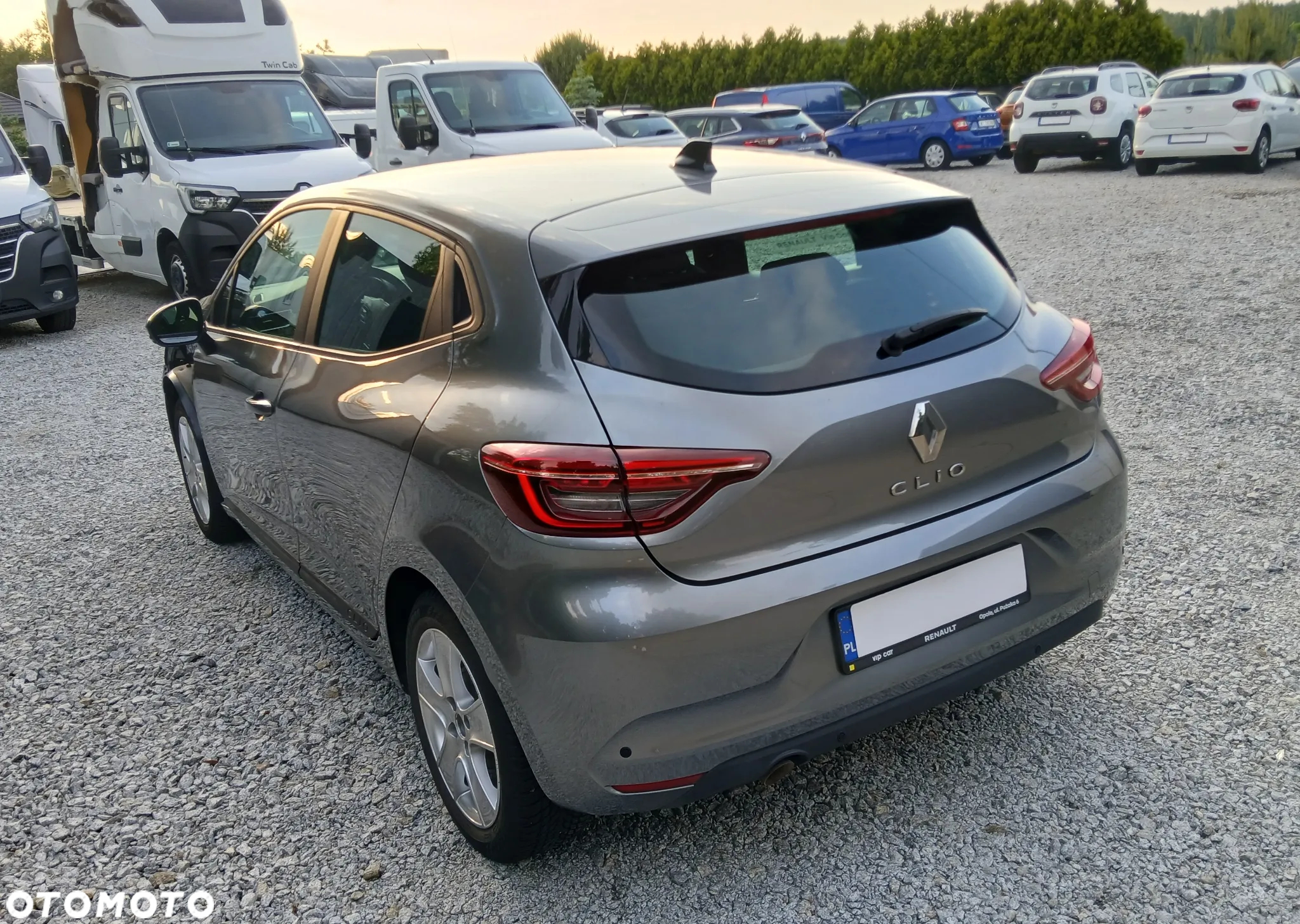 Renault Clio 1.0 TCe Equilibre - 13