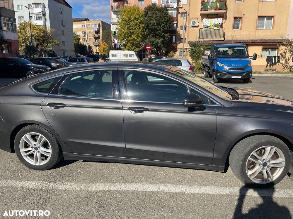 Ford Mondeo 2.0 TDCI Powershift Titanium - 10