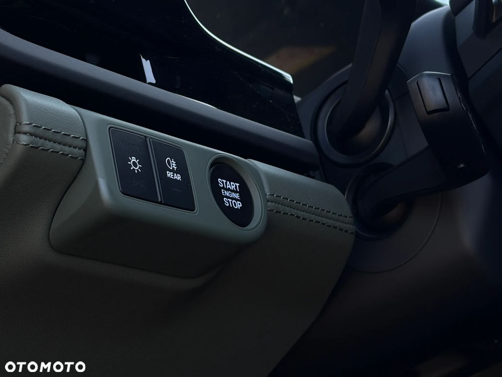 Porsche Panamera 4S E-Hybrid PHEV - 27