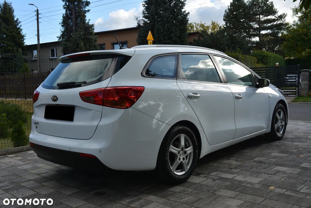 Kia Ceed 2014 photo 5
