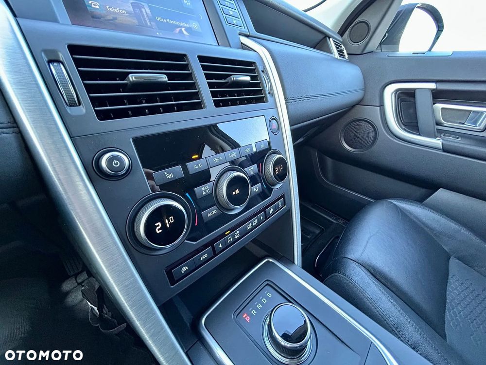 Land Rover Discovery Sport - 39