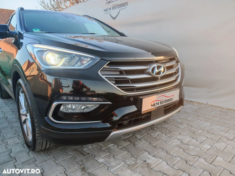 Hyundai Santa Fe Grand 2.2 CRDI 4WD Automatik Premium - 23