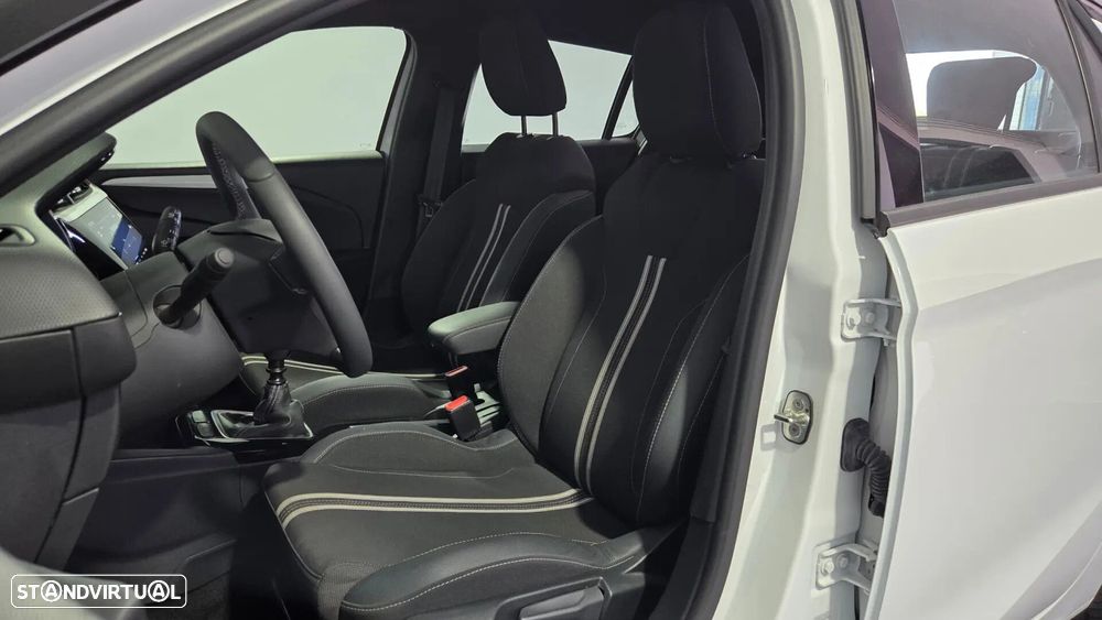 Opel Corsa 1.2 Direct Injection Turbo S&S GS - 13