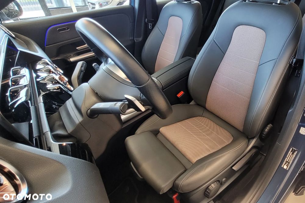 Mercedes-Benz EQA 250 66.5kWh Electric Art - 9