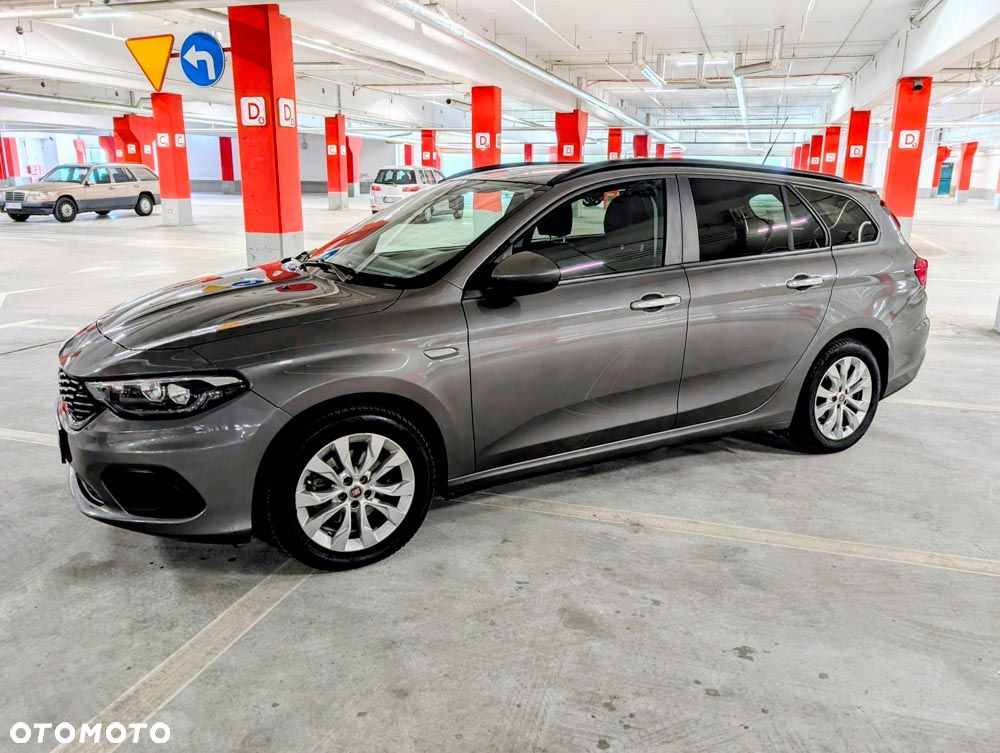 Fiat Tipo 1.4 T-Jet 16v Easy - 1
