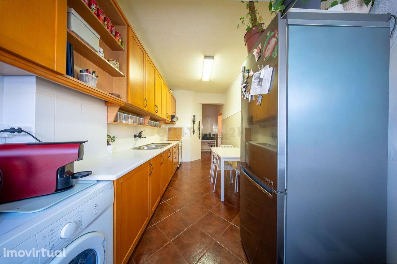 T3 com Terraço na Ramada — Exposição Nascente/Poente e Terraço Privati - Grande imagem: 4/42