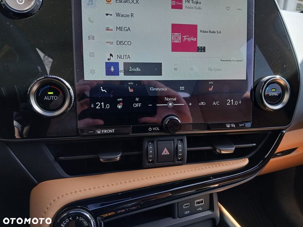 Lexus NX 350h Prestige 2WD - 23