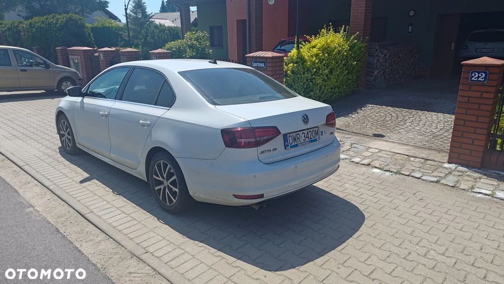 Volkswagen Jetta 1.4 TSI BMT Highline DSG - 3