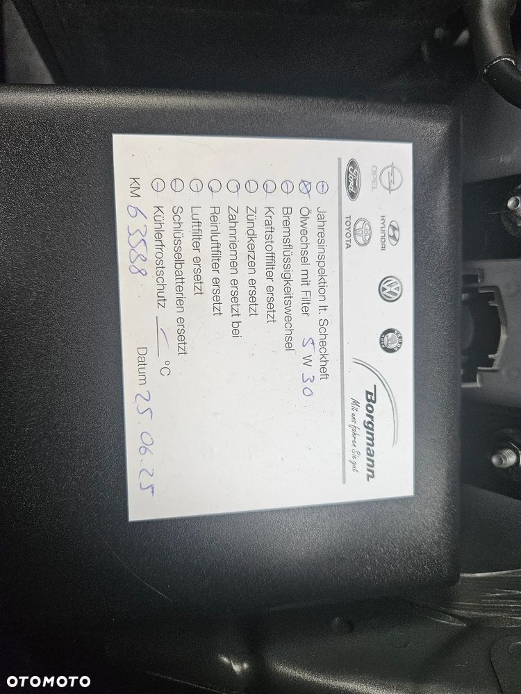 Hyundai ix35 1.6 2WD Fifa World Cup Edition - 35