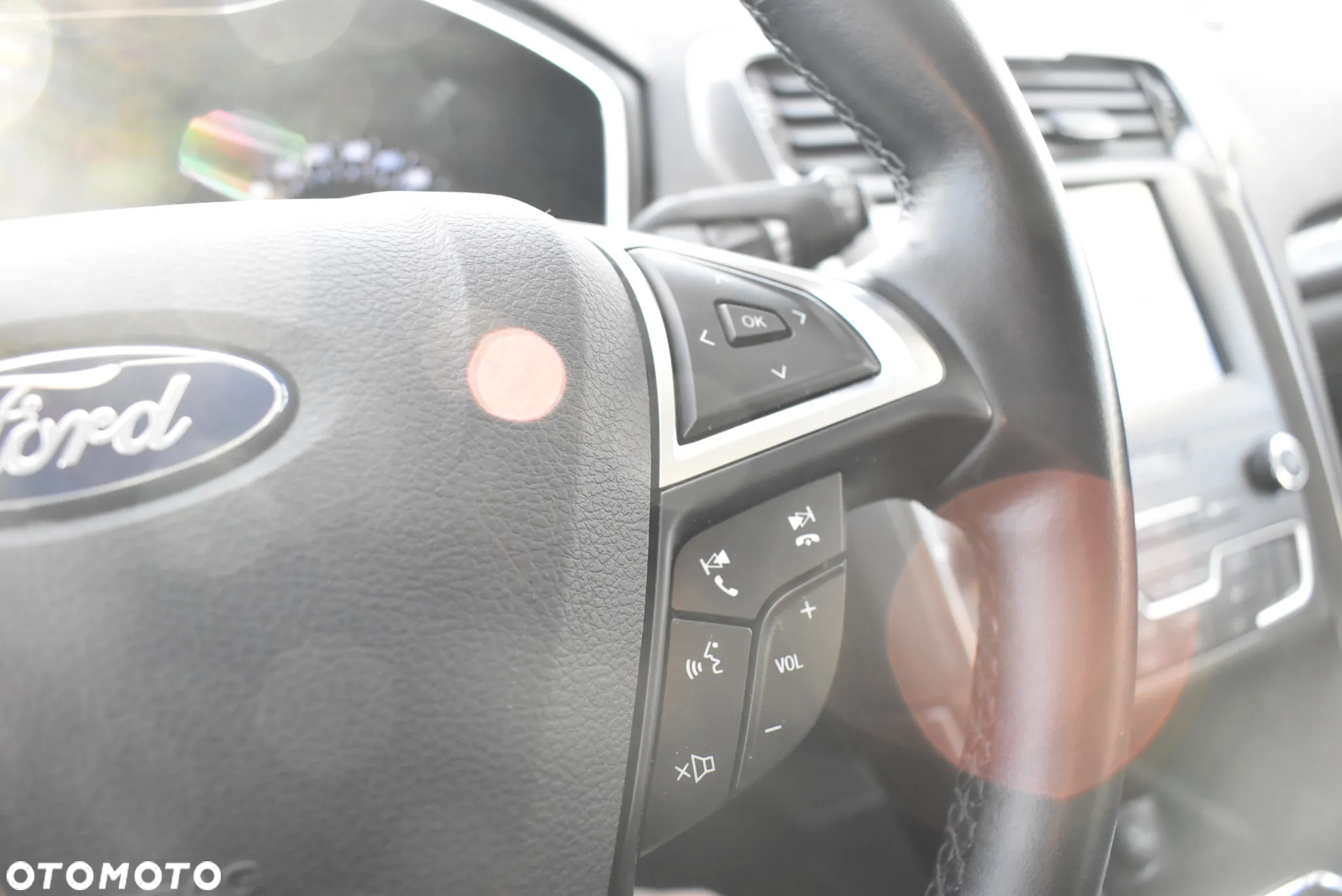 Ford Mondeo 2.0 EcoBlue Executive Plus - 24