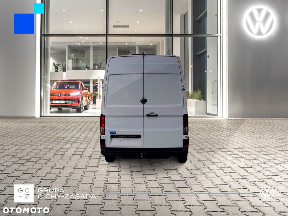 Volkswagen Crafter 35 Furgon z wysokim dachem silnik: 2,0 l EU6 SCR 177 KM, przedni 8-bieg.automatyczna, r.o : 4490 mm - 4