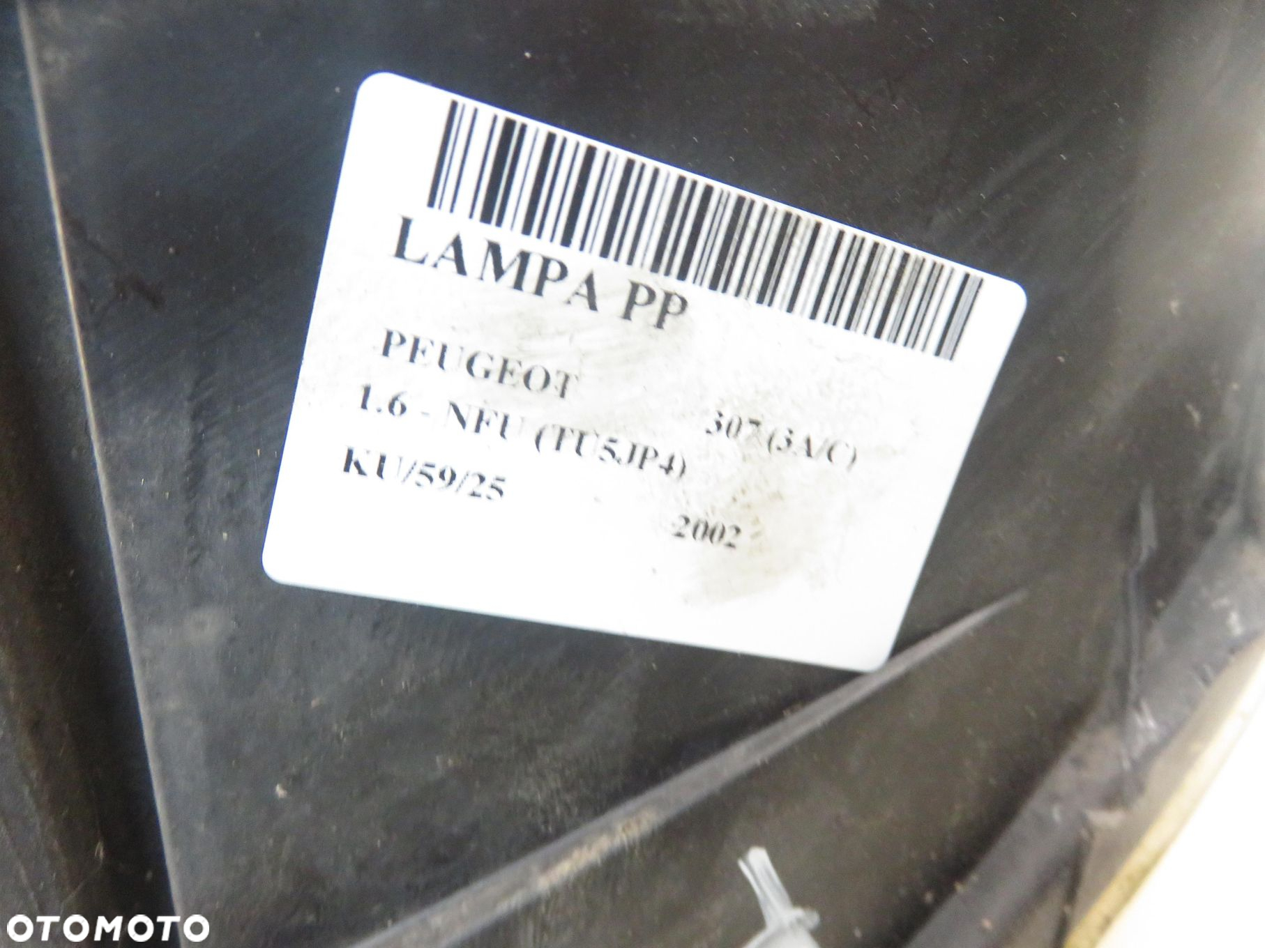 LAMPA PRAWA PRZEDNIA PEUGEOT 307 9641615680 - 3