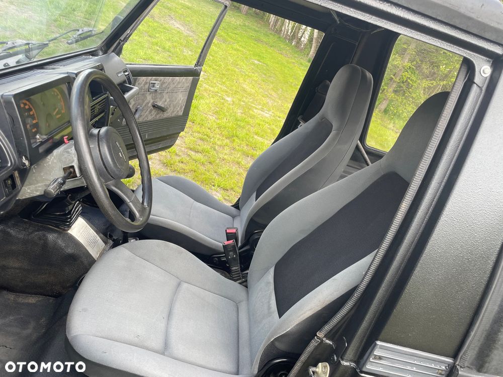 Suzuki Samurai - 11