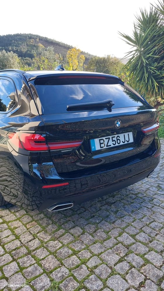 BMW 530 e xDrive Touring Aut. Luxury Line - 2