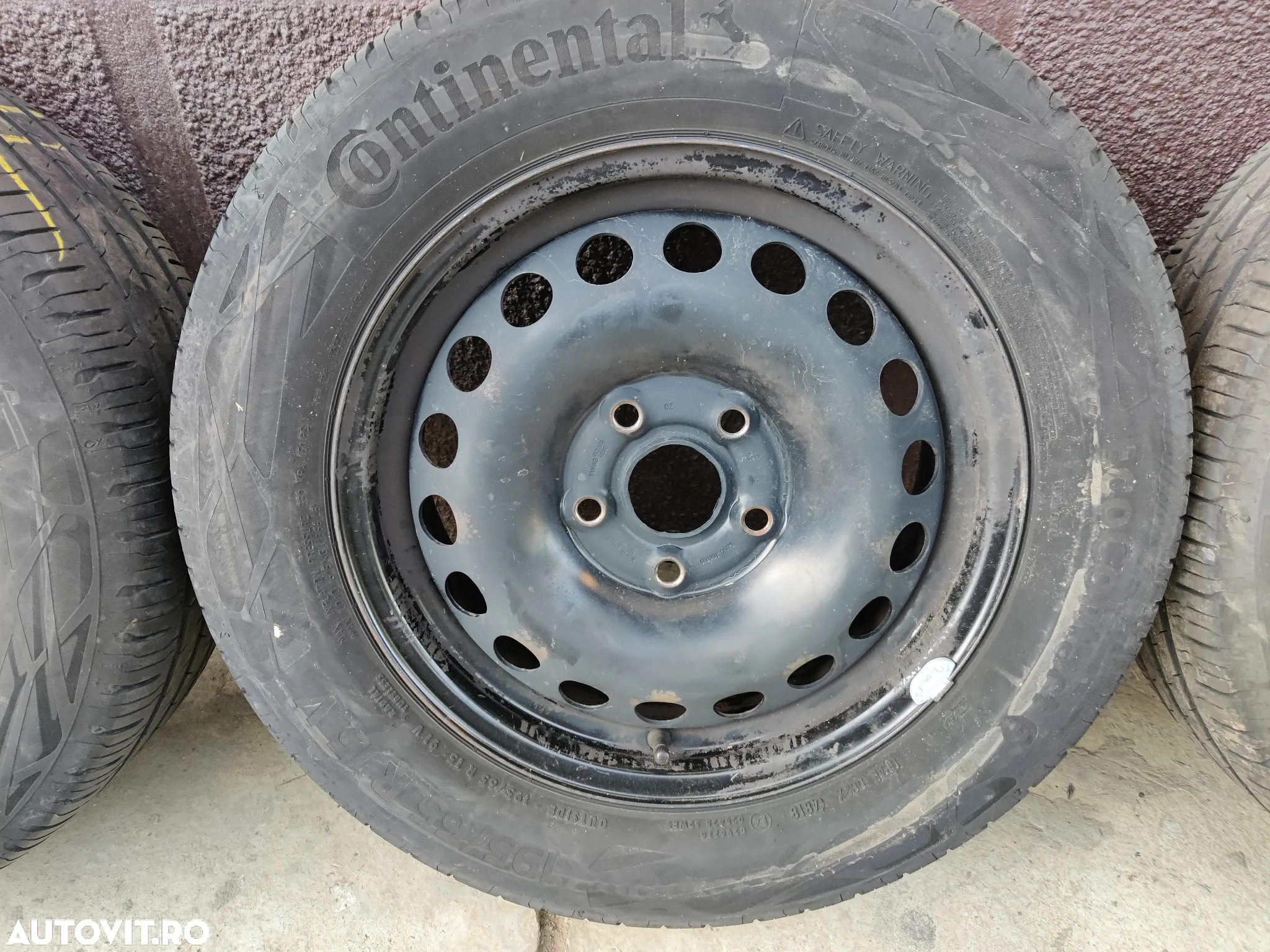 Jante tabla R15" 5X112 VW Golf Passat Seat Exeo Audi A3 A4 anvelope 195/65 R15 Continental 1K0601027C - 3