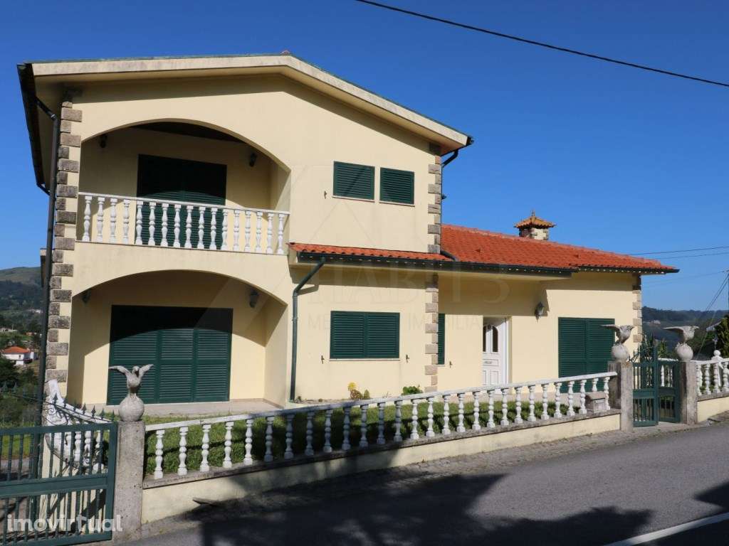 Moradia T4 | Vila Verde | Braga - Grande imagem: 2/43