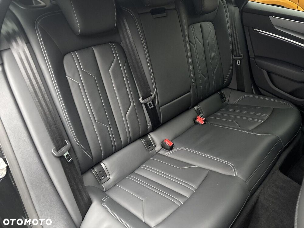 Audi A7 Sportback - 11