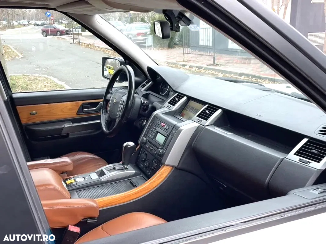 Land Rover Range Rover Sport 2.7TDV6 HSE Aut - 4
