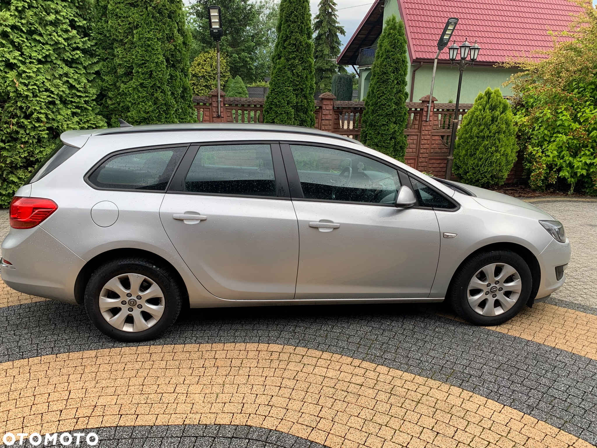 Opel Astra IV 1.6 CDTI Enjoy - 31