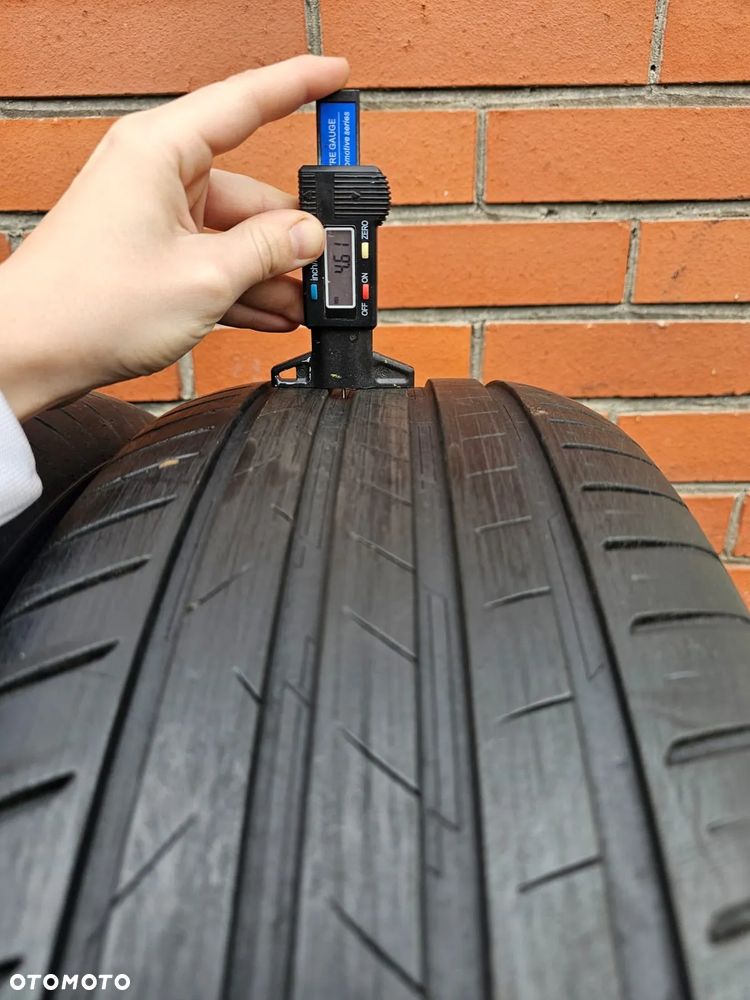 (O40) 225/60R17 99V 4,6-5,7mm 21r / Vredestein Ultrac - 7