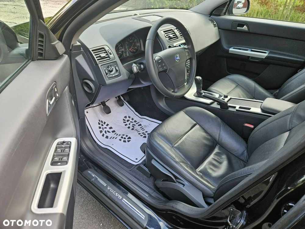 Volvo V50 2.0 Momentum Euro5 - 10