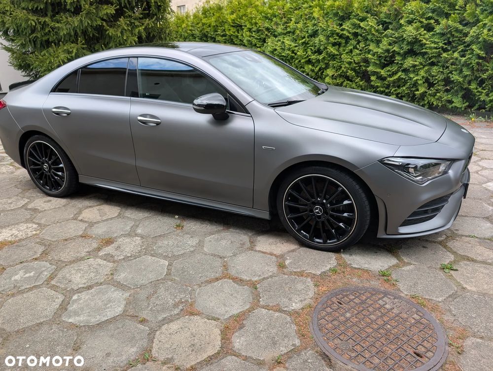 Mercedes-Benz CLA - 1