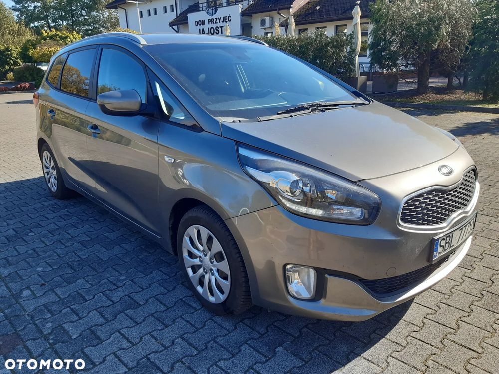 Kia Carens 1.7 CRDi 115 Dream Team Edition - 7