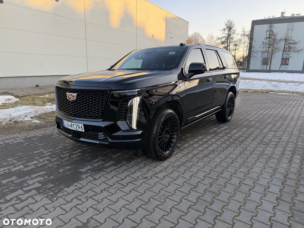 Cadillac Escalade - 13