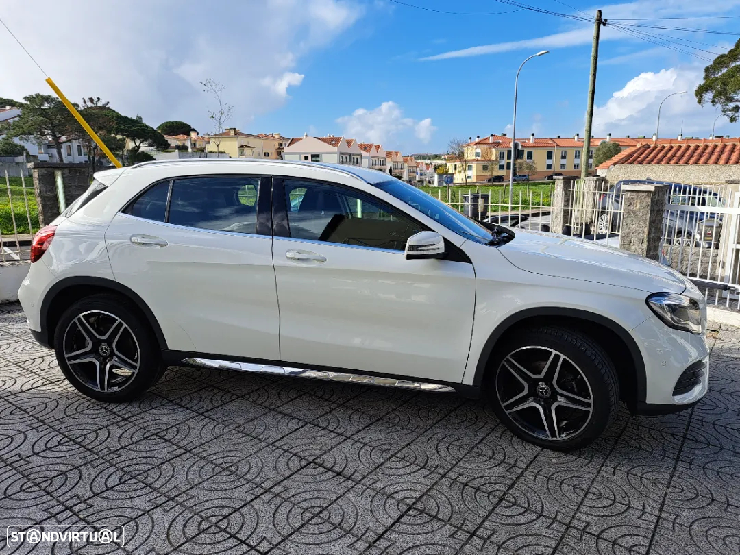 Mercedes-Benz GLA 180 d AMG Line - 20