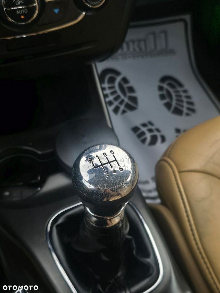 Fiat Freemont - 32