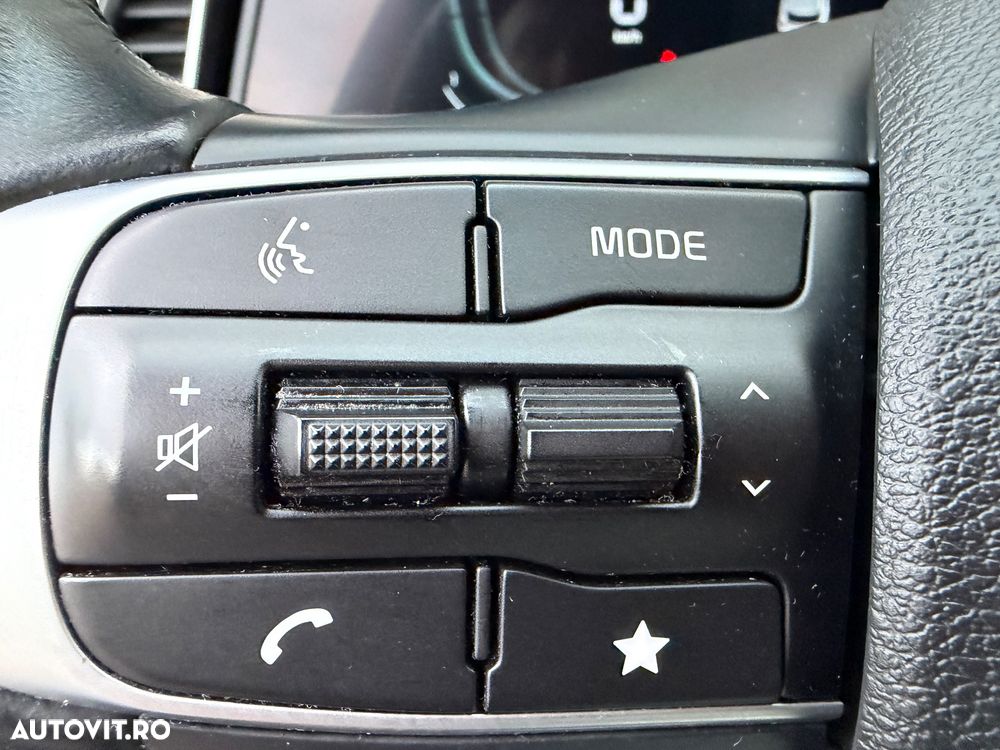 KIA Sportage 2023 — imagine 24