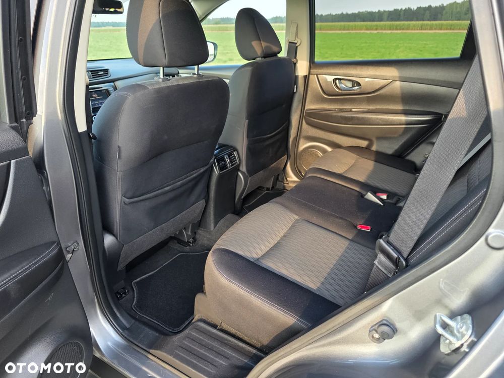 Nissan Rogue - 13