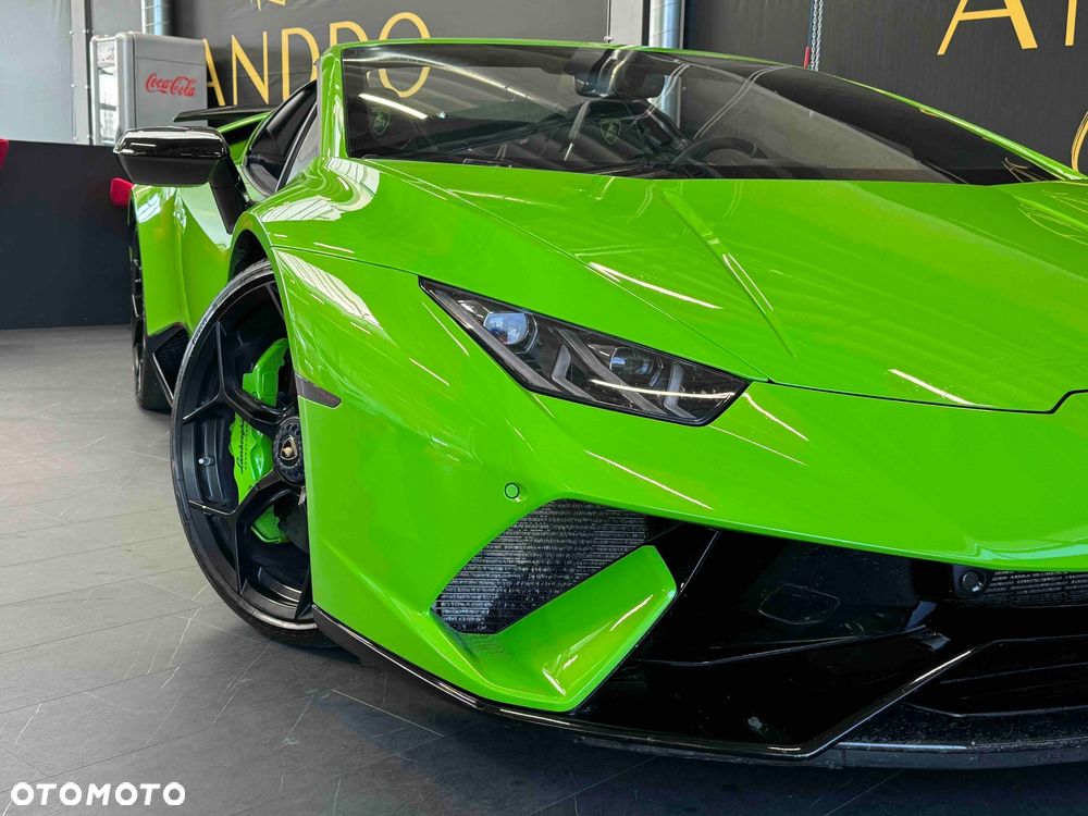 Lamborghini Huracan Performante - 28