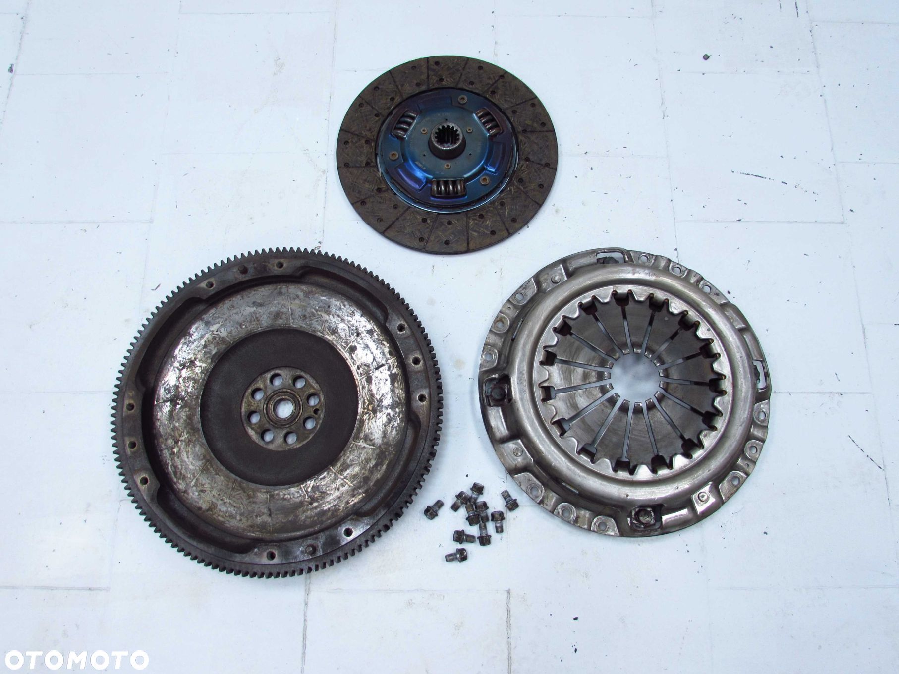 ISUZU NPR NQR NKR N75 5.2 D 4HK1 07- SPRZEGLO TARCZA DOCISK EXEDY ISD092 ISC592 KPL - 1