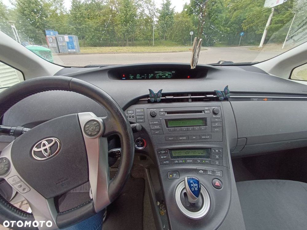 Toyota Prius - 7