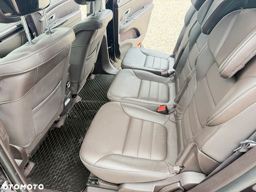 Renault Espace 1.6 dCi Energy Initiale Paris EDC 7os - 8