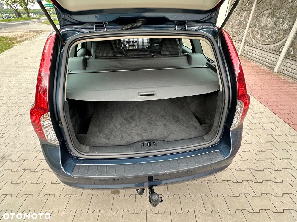 Volvo V50 2.0 Momentum - 12