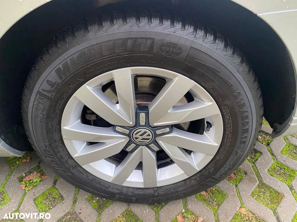 Volkswagen Passat Variant 1.6 TDI (BlueMotion Technology) DSG Comfortline - 21