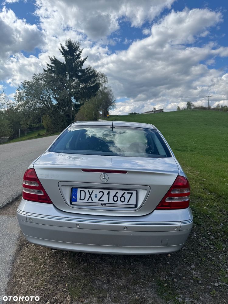 Mercedes-Benz Klasa C 320 Elegance - 6
