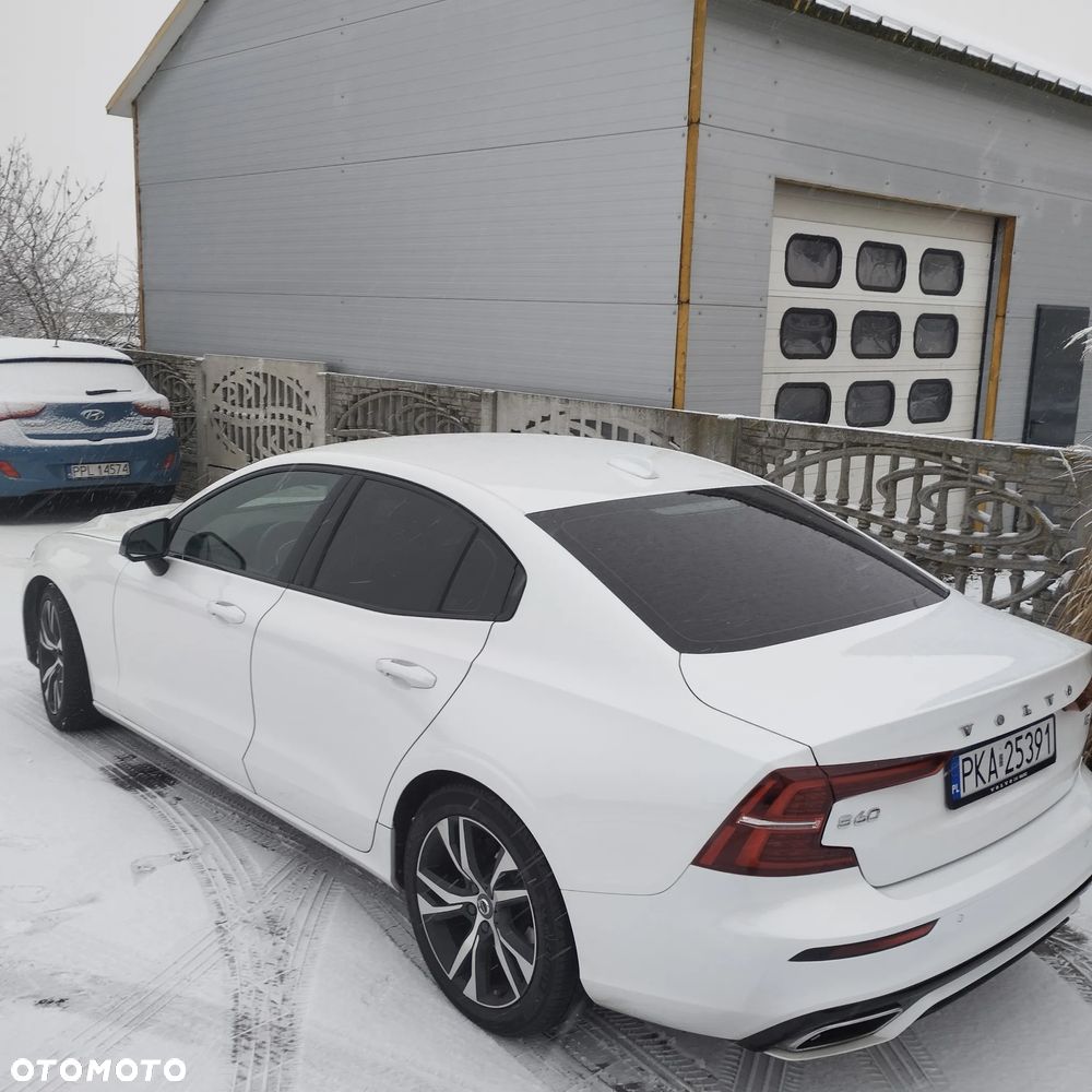 Volvo S60 B4 B R-Design - 12