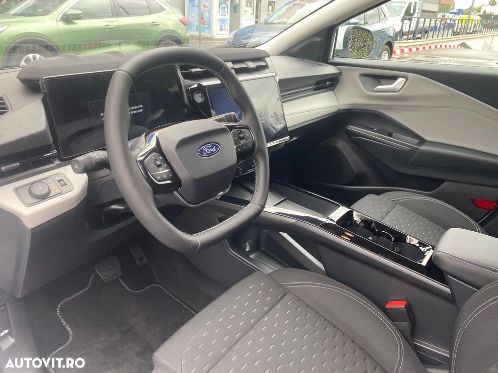 Ford Puma 43 kWh Select - 12