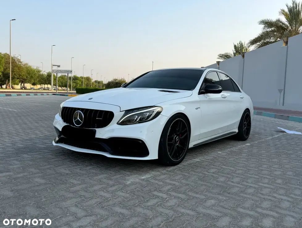 Mercedes-Benz Klasa C 300 9G-TRONIC AMG Line - 8