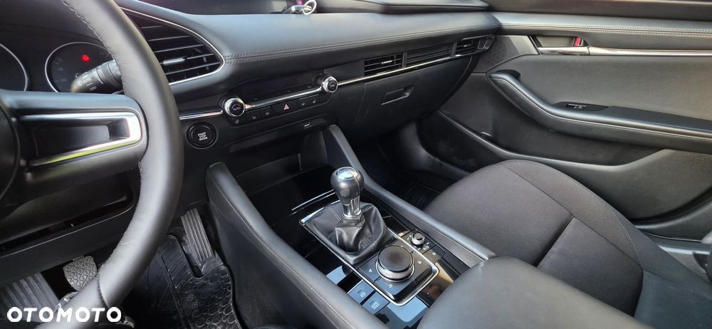 Mazda 3 e-SKYACTIV-G 2.0 M HYBRID HOMURA - 25