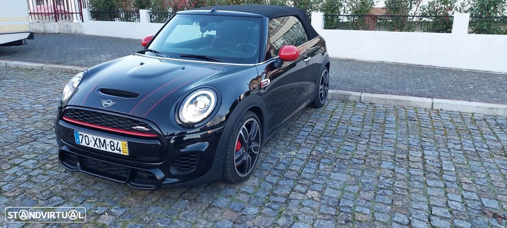 MINI Cabrio John Cooper Works Auto Desportiva - 31