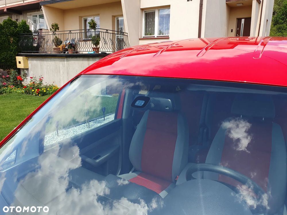 Volkswagen Caddy 1.4 16V Life - 25